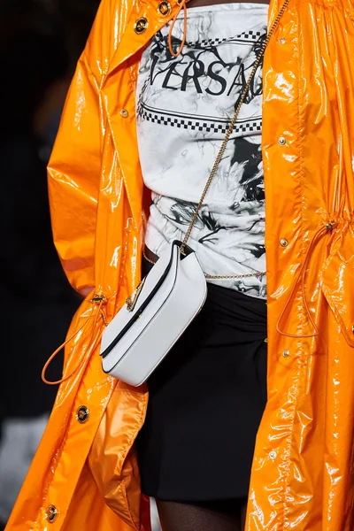 Look 101